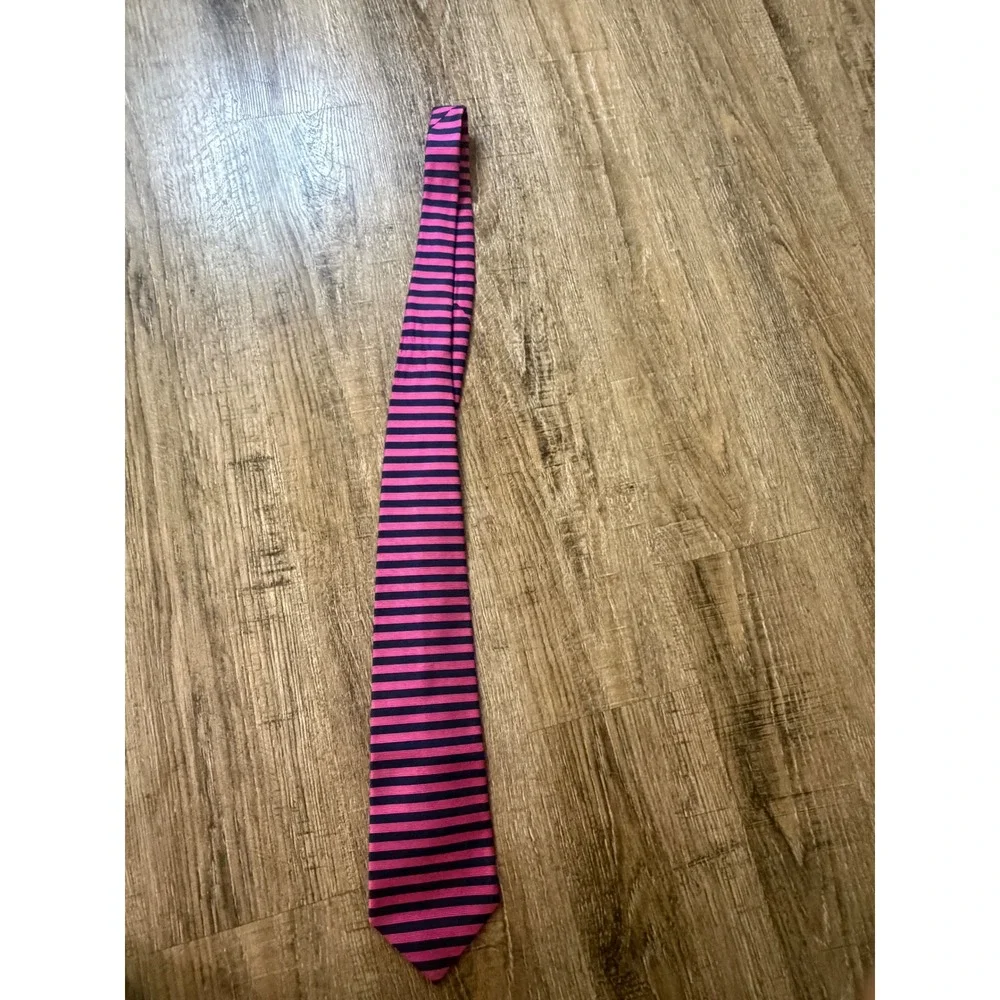 Brooks Brothers Makers Silk Tie Pink Navy Blue Horizontal Repp Stripe USA Made